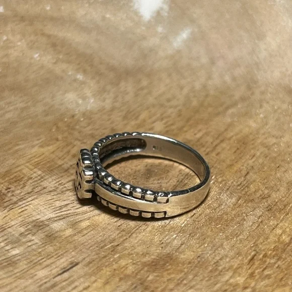 *SOLD* Cross 925 Sterling Silver Ring - Picture 6 of 12